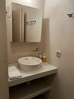 Relax Joy Villa - Easy Beach Access 150m Away