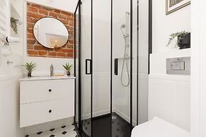 Atmospheric Apartment by Renters