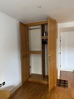 Stylish Studio Flat Near Central London