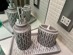 Stylish Studio Flat Near Central London