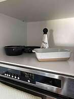 Stylish Studio Flat Near Central London