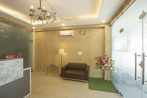 Hotel Lemon Suites & Banquet Noida Sector 62