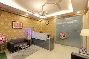 Hotel Lemon Suites & Banquet Noida Sector 62