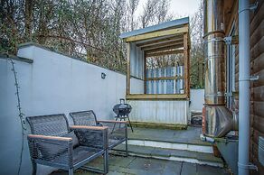 The Lodge - 1 Bedroom - Freshwest Beach Retreat