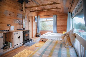 The Hygge Hut - 1 Bed - Freshwest Beach Retreat