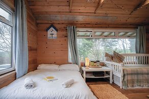 The Hygge Hut - 1 Bed - Freshwest Beach Retreat