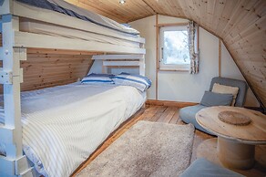 The Pod - 1 Bedroom - Freshwest Beach Retreat