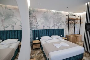 La Maison Boutique Hotel