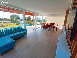 HOP Odaiba Exclusiva Laguna y Playa en Chincha