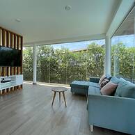 HOP Odaiba Exclusiva Laguna y Playa en Chincha