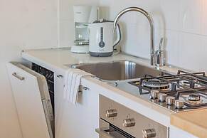 Sunny Varenna Apartment