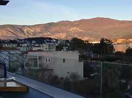Rooftop Loft With Jacuzzi