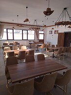 Chalet Khione (Metinoğlu Pansiyon) Sarıkamış