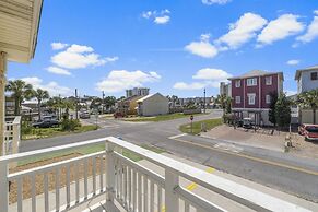 6402 Beach Dr - Seabatical B