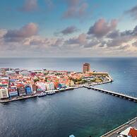 Luxurious Yacht View Apt w Balcony at Famous Handelskade