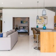 Luxurious Yacht View Apt w Balcony at Famous Handelskade