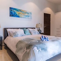 Luxurious Yacht View Apt w Balcony at Famous Handelskade