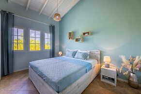 Masbango Luxury Penthouse at Jan Thiel