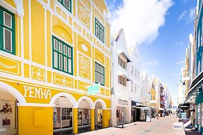 Stunning Balcony View Spacious 2BR Apt at Unique Location