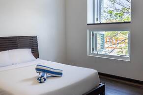 Premium 3BR City Centre Penthouse W Stunning City View