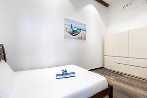 Premium 3BR City Centre Penthouse W Stunning City View