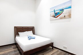 Premium 3BR City Centre Penthouse W Stunning City View