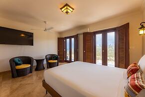 Cliff Villa - Award Winning Luxury Retreat