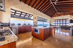 Cliff Villa - Award Winning Luxury Retreat