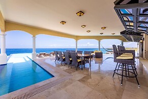 Cliff Villa - Award Winning Luxury Retreat