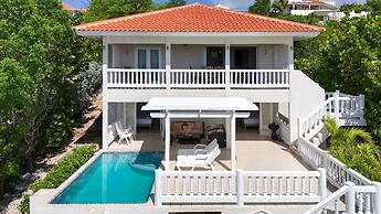 Seaside Rhapsody at Villa Kolibreeze