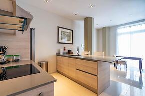 Fabulous Chic Apartment Filled w Natural Light at Famous Handelskade