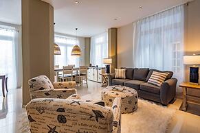 Fabulous Chic Apartment Filled w Natural Light at Famous Handelskade