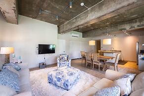 Chic Historic Townhouse in City Centre Willemstad