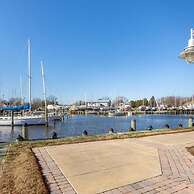 New Intown Waterfront Townhome w Pool Location