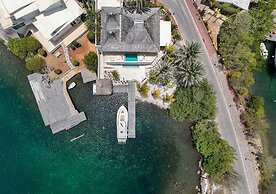 Tropical Luxury Private Beach La Villa Blanca