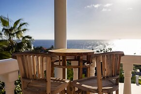 Spacious Bright Villa - Spectacular Ocean Views Private Pool