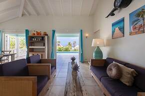 Tropical Paradise Bliss Villa at Coral Estate