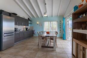 Tropical Paradise Bliss Villa at Coral Estate