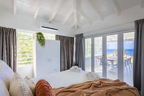 Coral Dreams Ocean Whispers at Villa Solaris