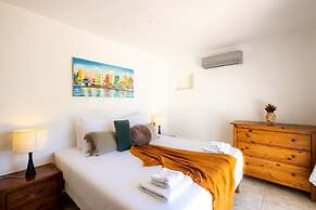 Coral Dreams Ocean Whispers at Villa Solaris