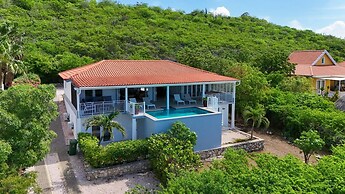 Coral Dreams Ocean Whispers at Villa Solaris