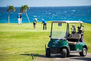 Charming 2BR Apt With Tropical Garden Pool