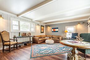 Antlers on the Creek Bed & Breakfast