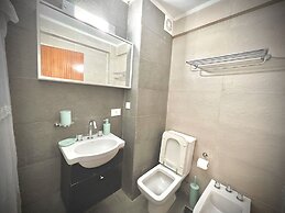 Fantastic Apartment Step From Plaza San Martin PS1 by Apartments Baril
