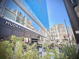 Fantastic Apartment Step From Plaza San Martin PS1 by Apartments Baril