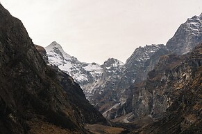 New Hotel Snow Crest