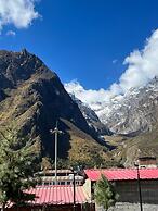 New Hotel Snow Crest