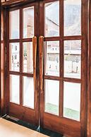 New Hotel Snow Crest