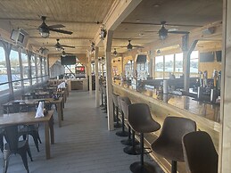 Good Times Motel and Marina