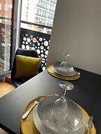 Hull Spacious Guest House-3